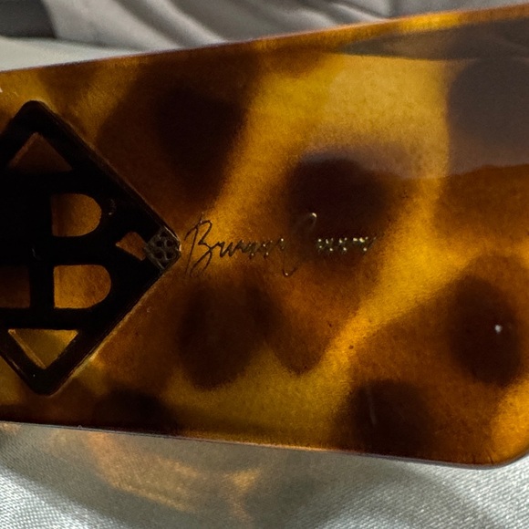 Tortoise Shell Sunglasses - Picture 3 of 4